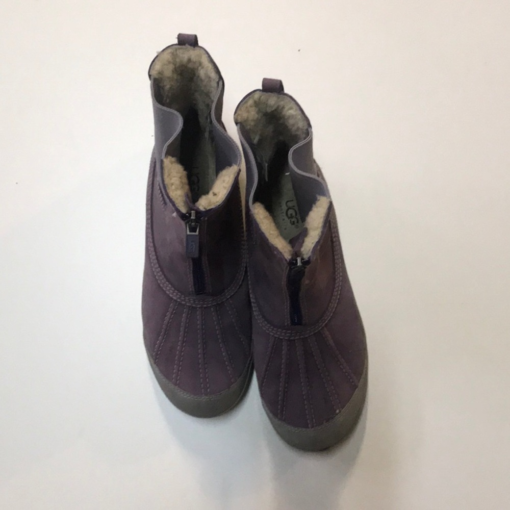 Fur ugg snow and rain booths almost new quality